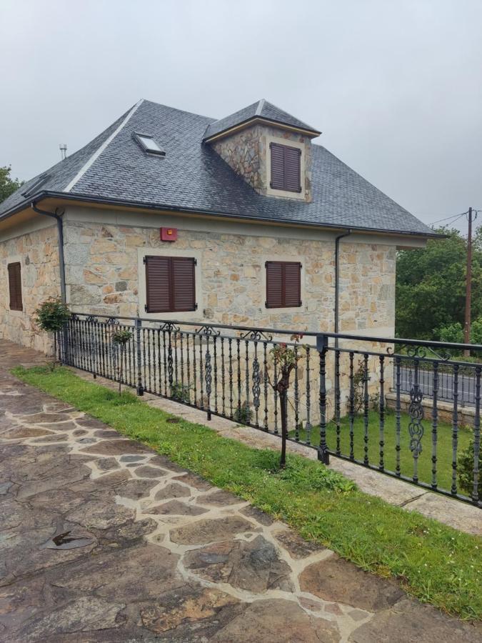 Вілла Casa Da Escuela Кальдас-де-Рейс Екстер'єр фото